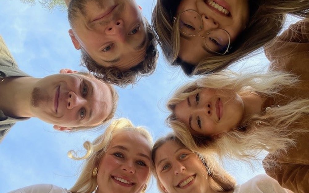 Sam Skoglund, Arvid Hultgårdh, Elida Thunell 
Matilda Lindström, Felicia Zhao, Lovisa Arfs. 